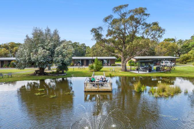 Halls Haven Units 3* Halls Gap