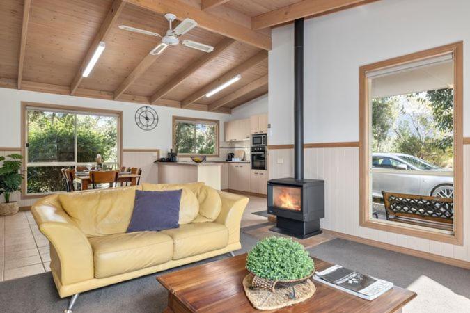 Halls Haven Units 3* Halls Gap