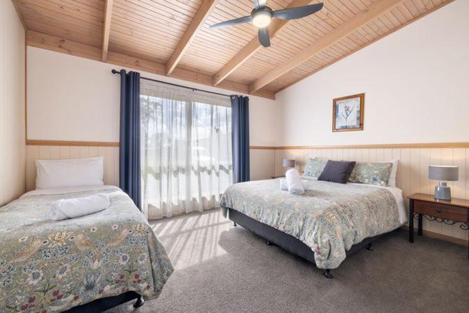 Halls Haven Units Halls Gap